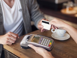 pos機刷多少不用密碼？